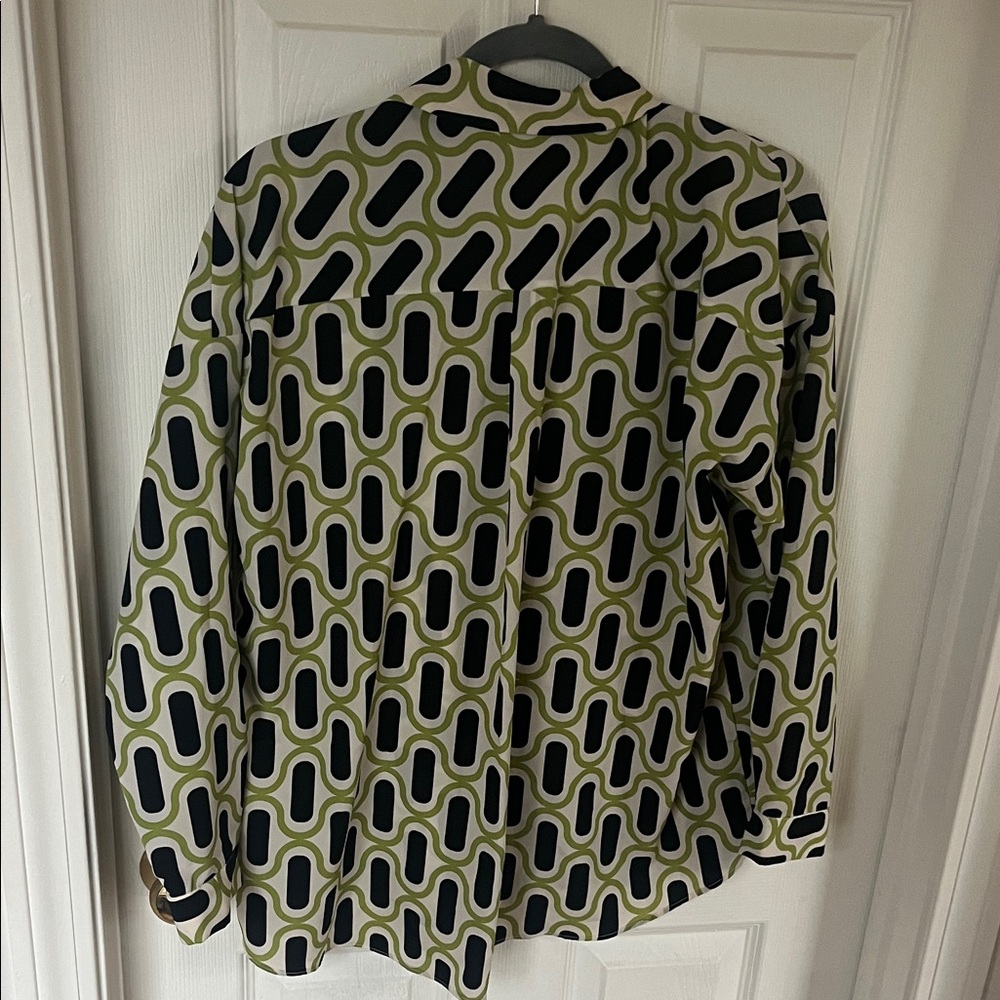 Zara Black and Green Patterned Blouse - Picture 3 of 3